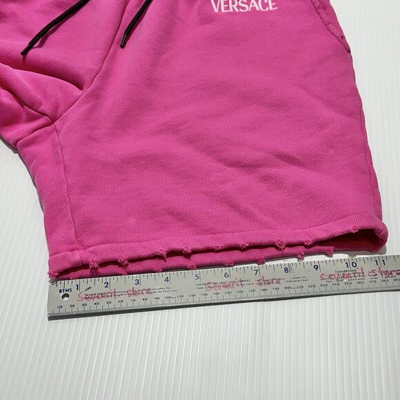 Runway Versace Logo Drawstring Distressed Jersey Pink Shorts Size 40/S NWT - Picture 15 of 15